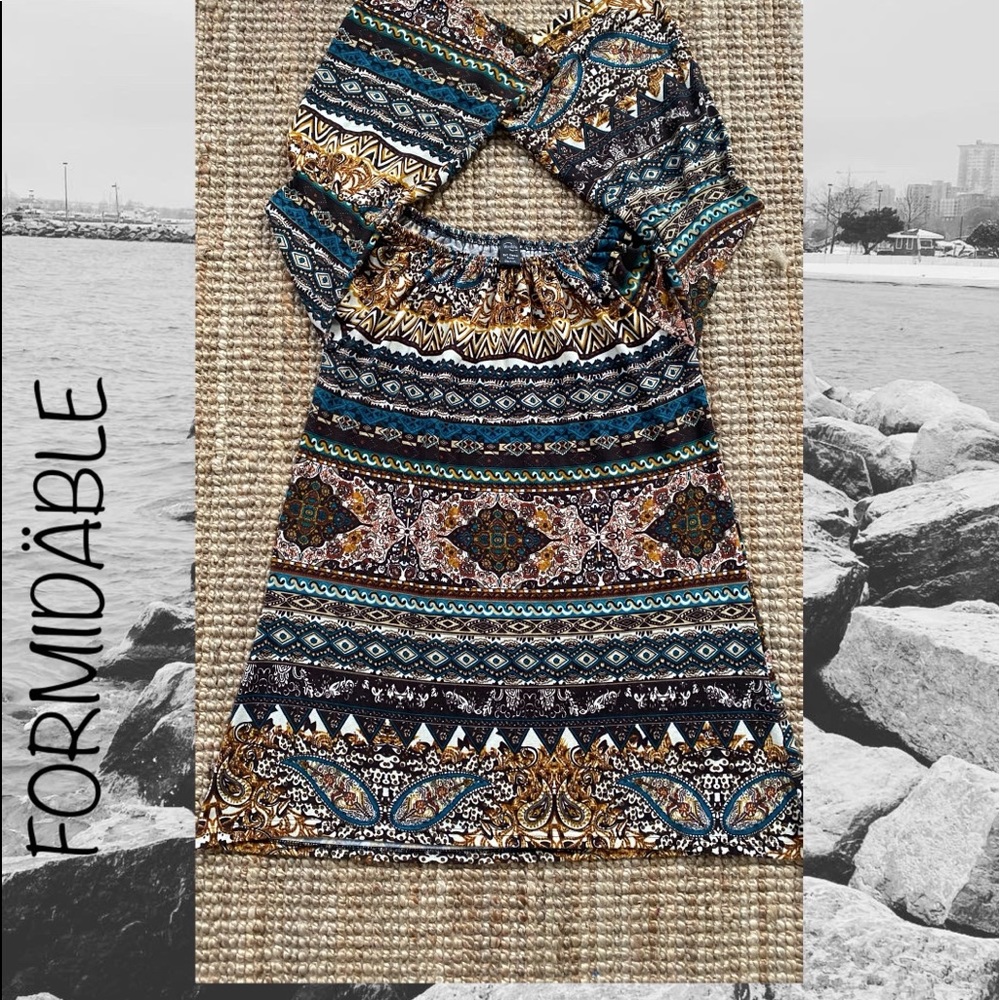 Tunic - Picture 1 of 3